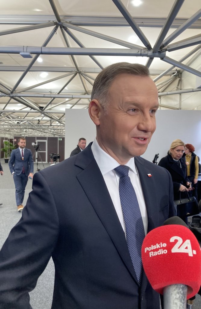Poland's President @andrzejduda: I spoke to US congressmen yesterday in Davos and during these conversations the Abrams thread for Ukraine came up several times. So the fact media raise this topic, they don't do it unjustifiably because politicians also talk about it