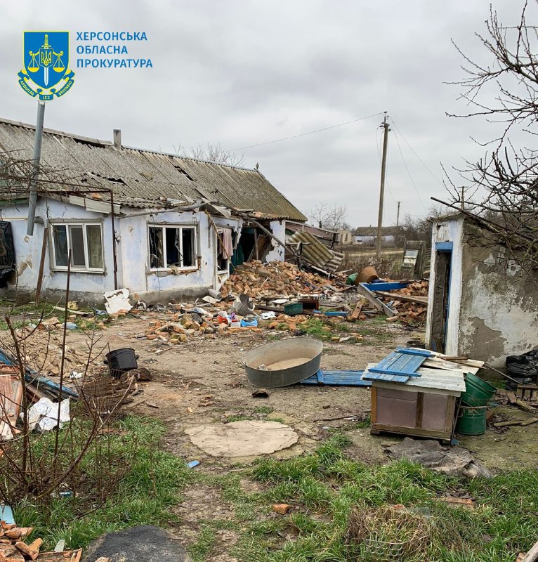 3 killed, 8 wounded, including children as result of Russian shelling of Burhunka village in Kherson region