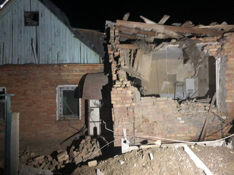 Destruction in Nikopol as result of Russian shelling overnight