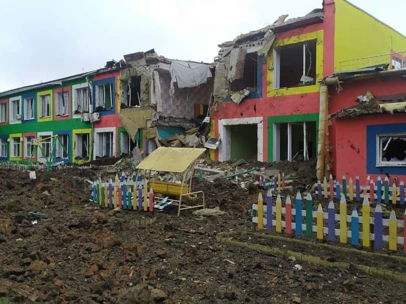 Russian army shelled Druzhkivka in Donetsk region, damaging kindergarten