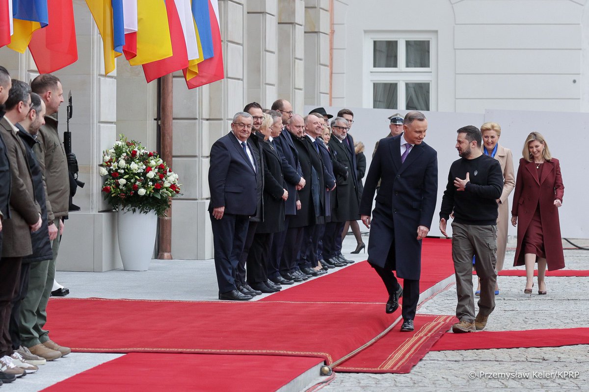 President of Ukraine Zelensky met with President of Poland Duda in Warsaw during official visit