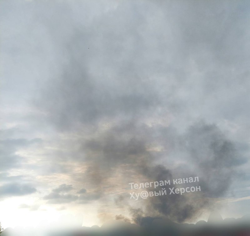 Explosions at ammunition depot in Nova Kakhovka
