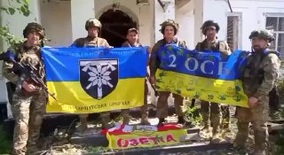 Ukrainian military in liberated Pyatykhatky of Zaporizhzhia region