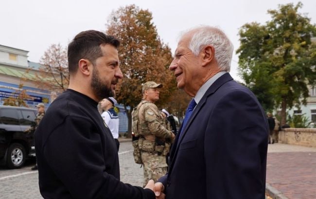 وصل الممثل الأعلى للاتحاد الأوروبي للشؤون الخارجية والسياسة الأمنية جوزيب بوريل، إلى كييف في الأول من أكتوبر بعد زيارة إلى أوديسا.