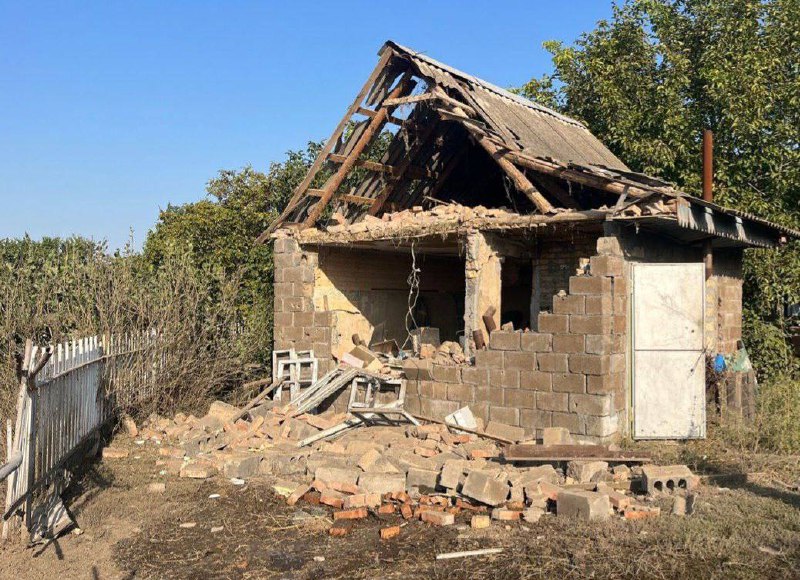 Rus topçusu bugün Nikopol ve Marhanets'i bombaladı, kamikaze drone kullandı