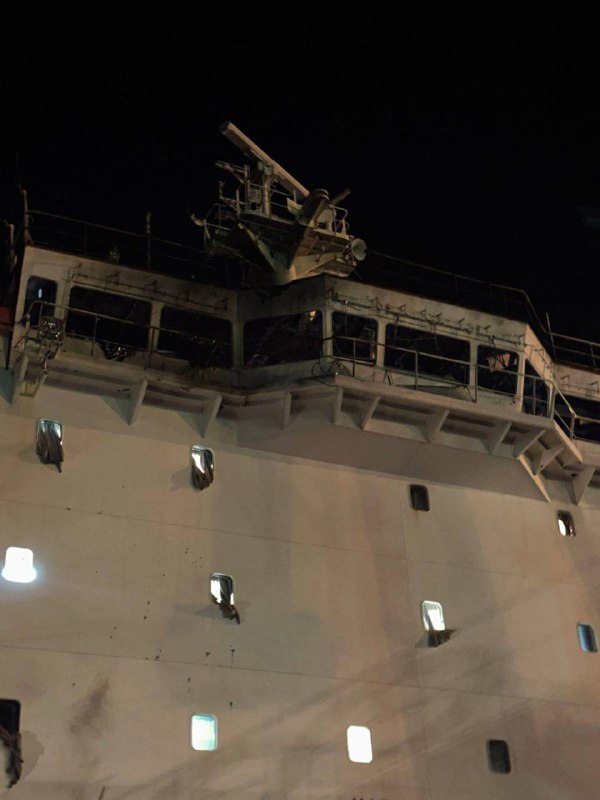 Российская ракета Х-31П поразила гражданское судно под флагом Либерии под Одессой, трое членов экипажа, граждане Филиппин, ранены