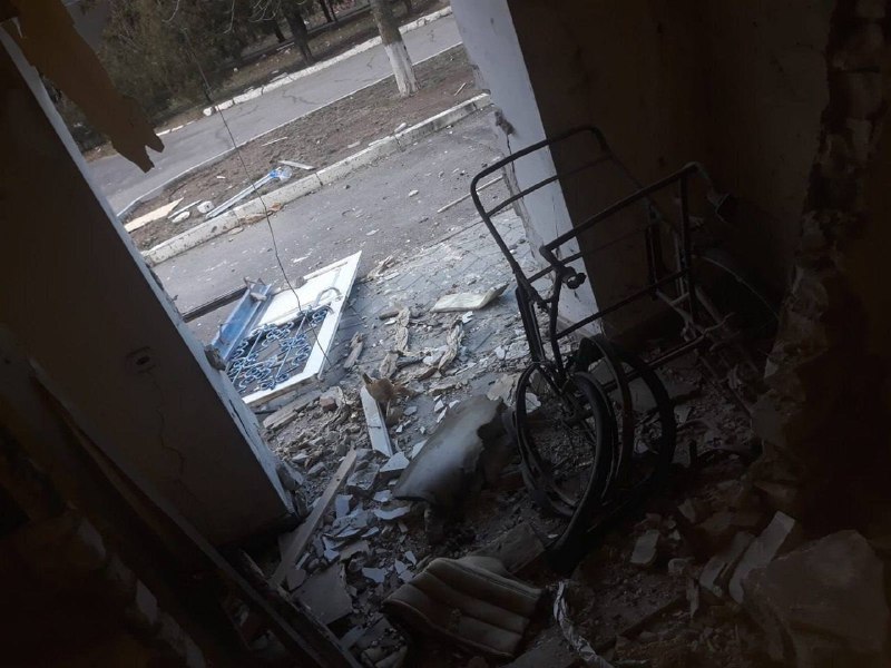Russian drones attacked medical facility in Beryslav of Kherson region. 1 person wounded