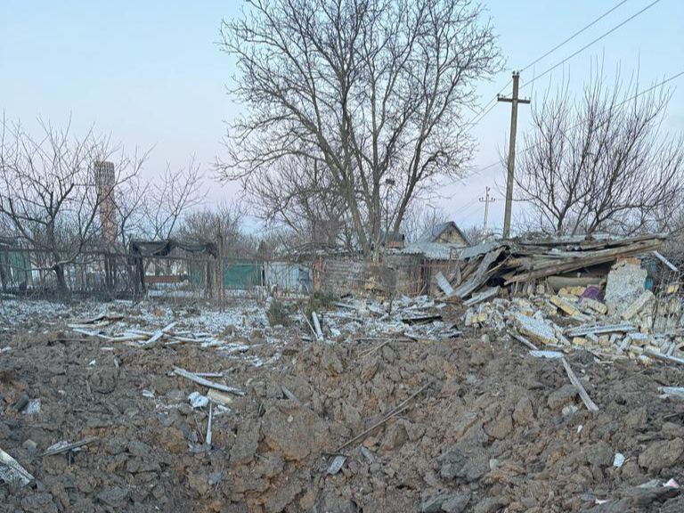 مقتل شخص وإصابة آخر نتيجة قصف في كراسنوهوريفكا باستخدام MLRS GRAD