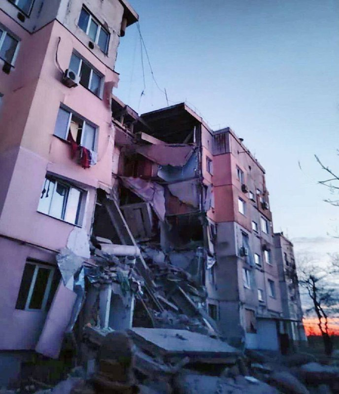 Ataque aéreo ruso tuvo como objetivo una casa residencial en Beryslav