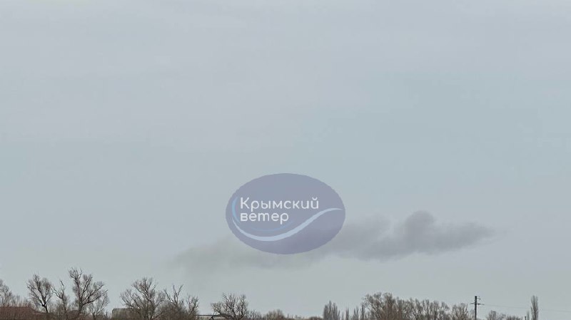 Simferopol yakınlarındaki Hvardiyske yakınlarında patlamalar bildirildi