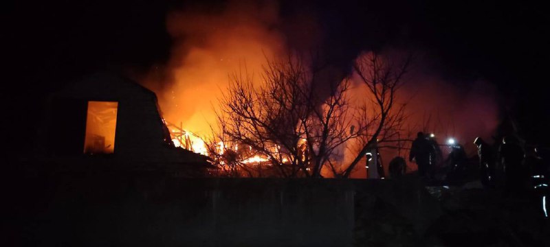 مقتل شخص وإصابة 4 آخرين نتيجة هجوم بطائرات بدون طيار في منطقة فينيتسا
