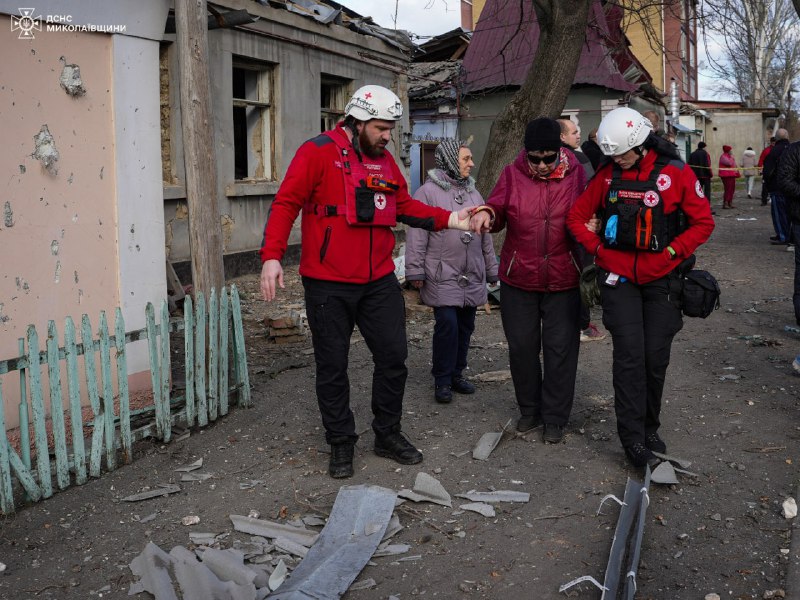 الدمار في ميكولايف نتيجة القصف الصاروخي الروسي