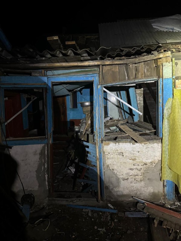 Разрушения в селе Селидово Донецкой области в результате российского ракетного удара двумя ракетами С-300