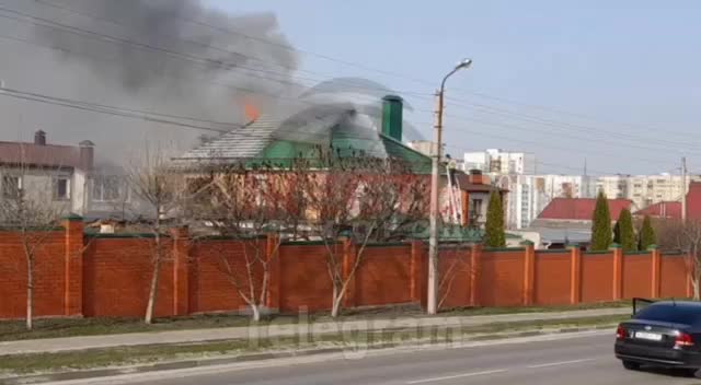 Fire in Belgorod after explosions, Russian Ministry of Defense reports several projectiles were shot down