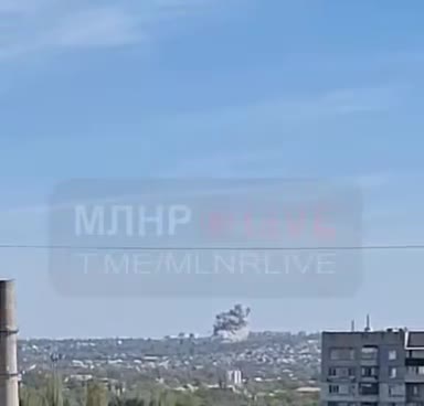 Missile strike reported in Luhansk, secondary explosions audible