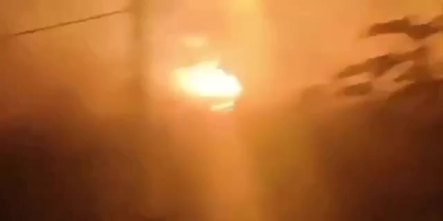 Потужні вибухи після ймовірного ракетного удару по аеродрому Джанкой в окупованому Криму