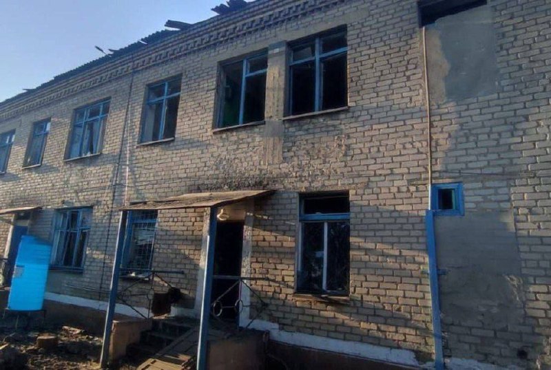 Schäden in Ukrainsk durch Artilleriebeschuss