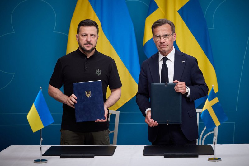 Zelensky: In Stockholm, together with the Prime Minister of Sweden, Ulf Kristersson, we've signed the Agreement on Cooperation in the Security Sphere
