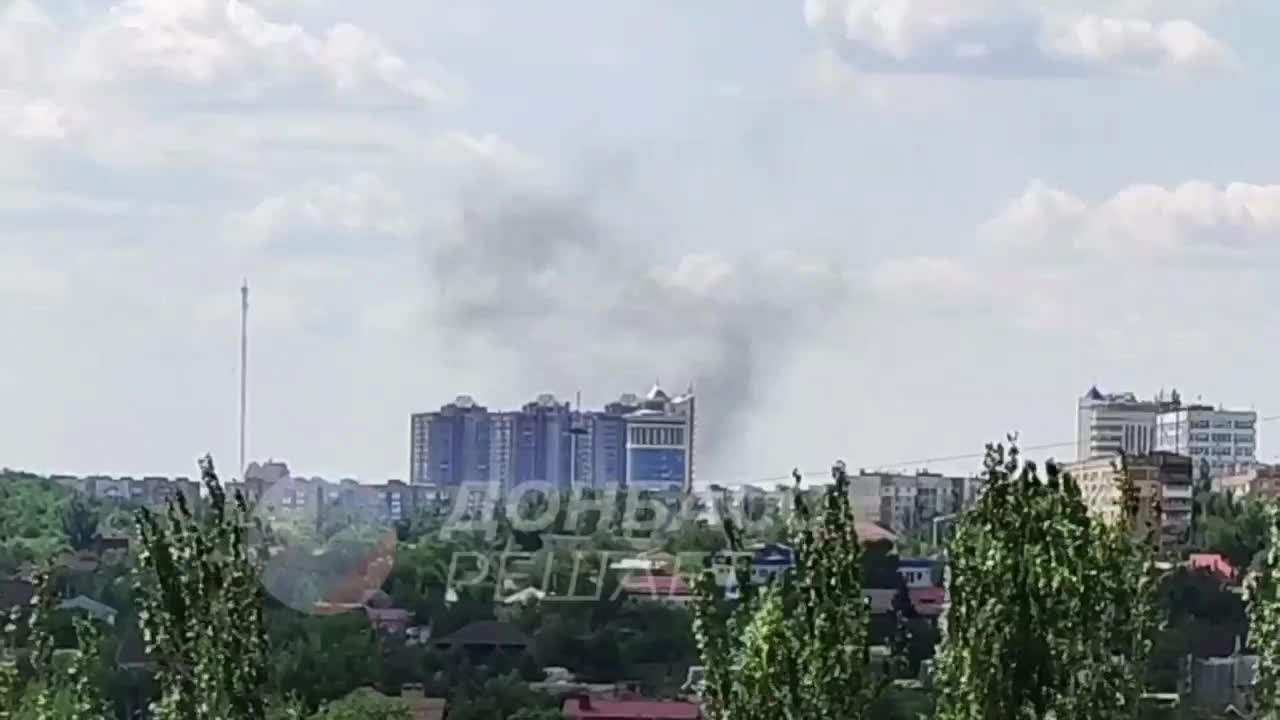 Explosions were reported in Donetsk