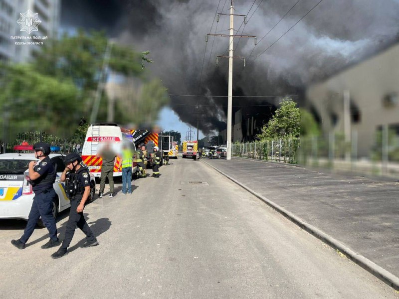 3 person wounded as result of missile strike in Odesa, 2 Iskander-K cruise missiles were launched. 1 was shot down