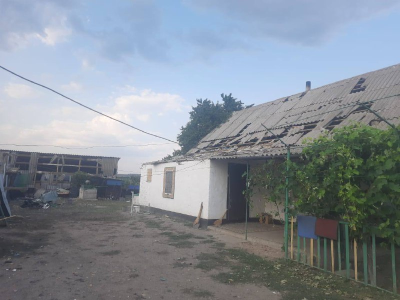 Trois personnes ont été blessées, dont deux enfants, à la suite d'un bombardement russe dans le district de Polohy, région de Zaporizhzhia