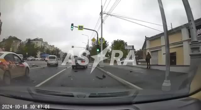 В центре оккупированного Луганска взорвался автомобиль