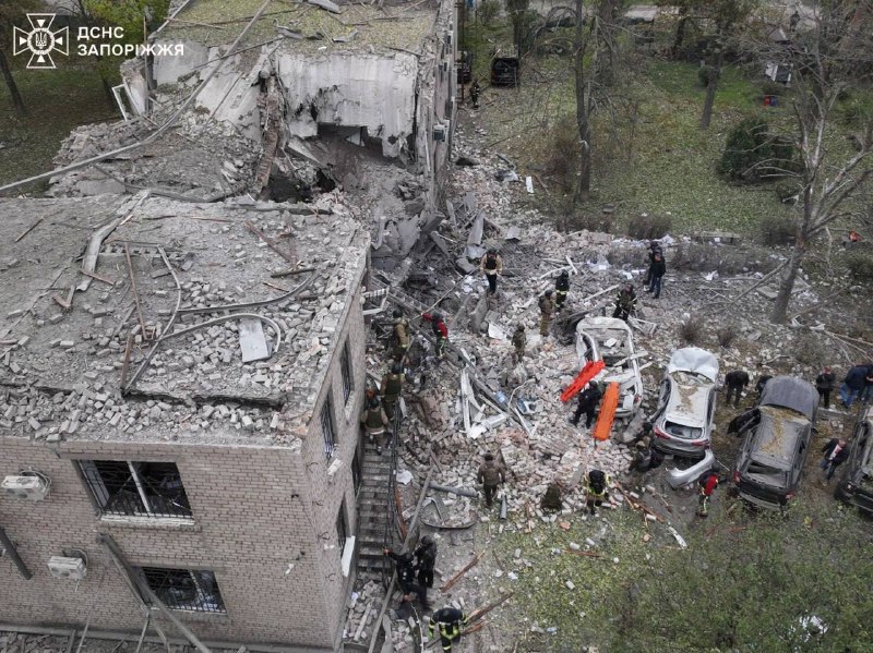 2 people were extracted from the rubble after missile strike in Zaporizhzhia, bringing number of wounded to 6