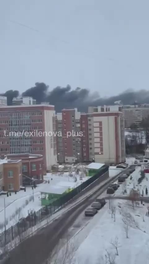 Oil depot in Oryol is still burning