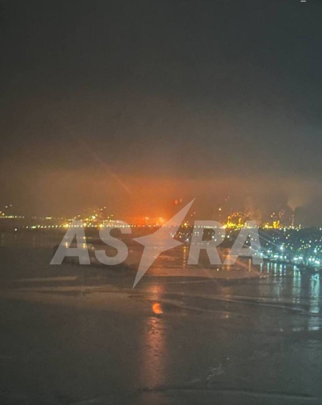 Fire at Saratov oil refinery as result of drone strikes