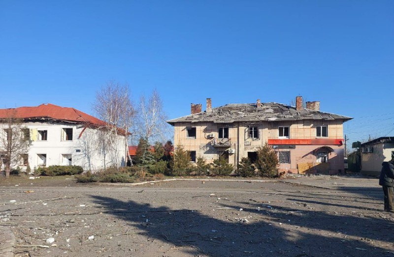 Destruction in Myrnohrad as result of bombardment yesterday