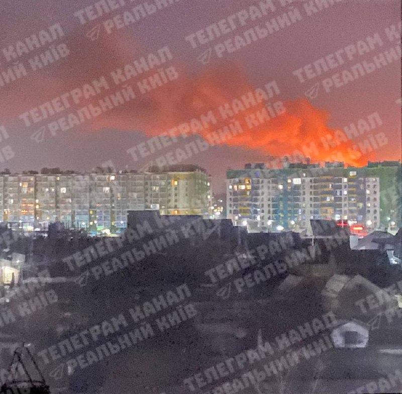 A large fire broke out in a house in the Kryukivschyna after a strike drone attack