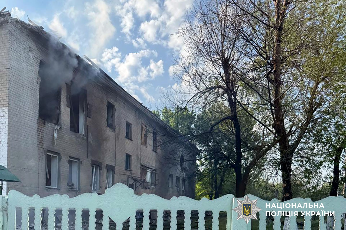 В результате обстрела со стороны российской армии вчера в Донецкой области погибли четыре человека, десять получили ранения, в том числе ребенок
