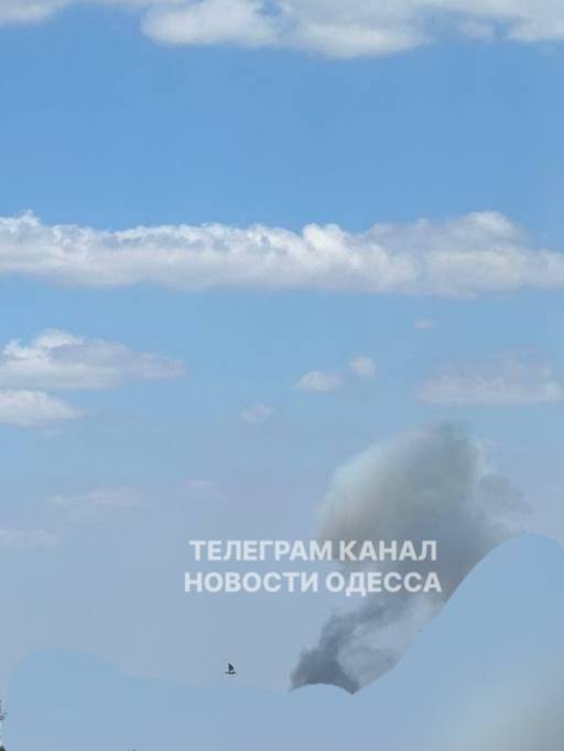 In Odessa wurden Explosionen gemeldet. Angriff mit ballistischen Raketen