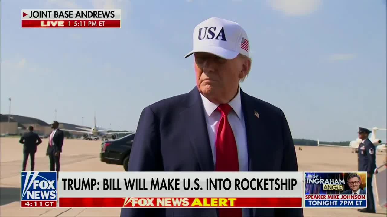 Trump über sein Telefonat mit Putin: „Wir haben auch über den Krieg mit der Ukraine gesprochen, und darüber bin ich nicht glücklich. Ich habe heute überhaupt keine Fortschritte mit ihm gemacht.