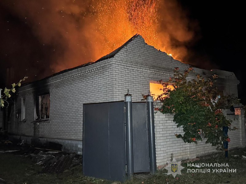 В результате удара беспилотников в Ахтырке Сумской области пострадали 12 человек, в том числе двое детей