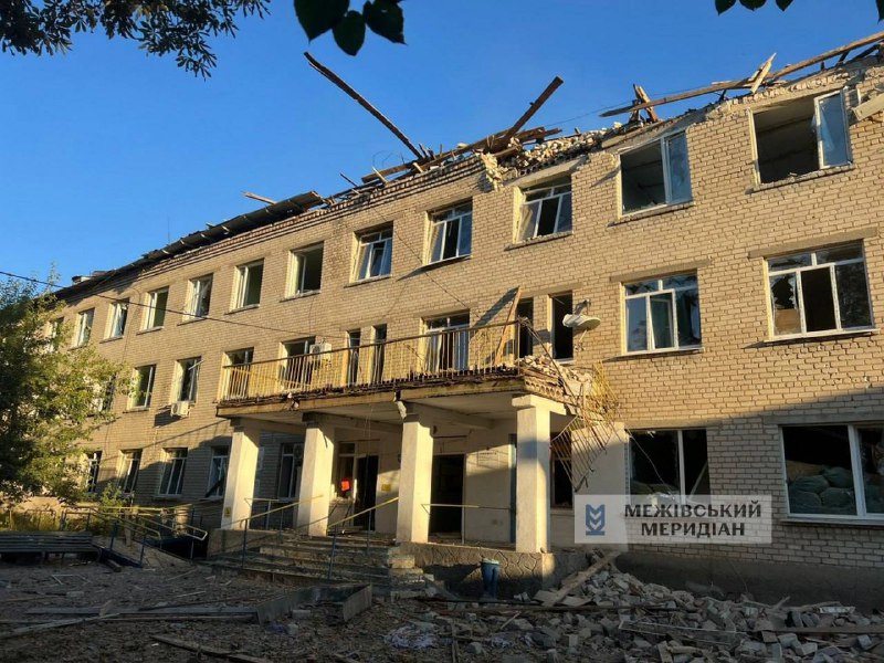 Лікарню в Межовій Дніпропетровської області зруйнували вночі внаслідок авіаудару