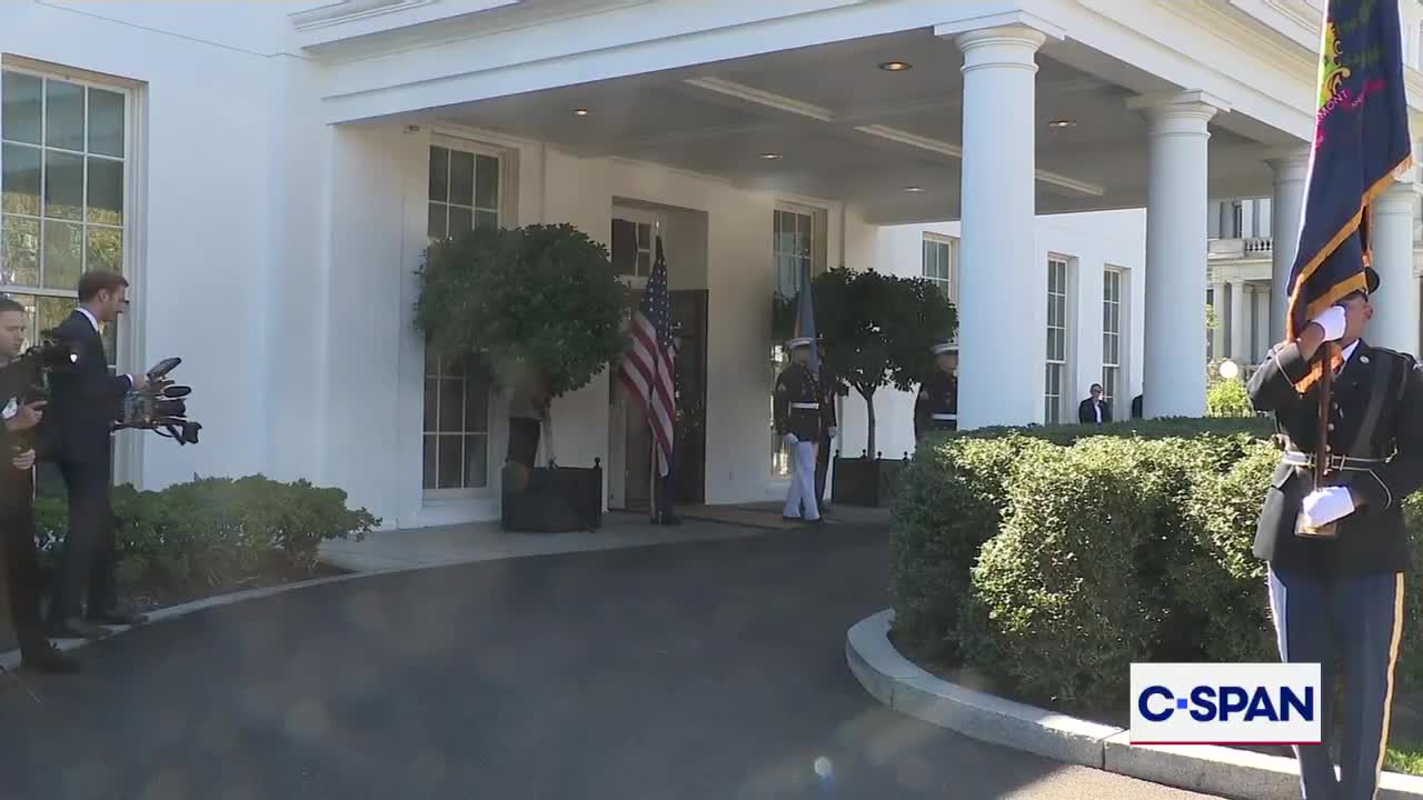 President Trump welcomes Ukrainian President Zelensky to the White House