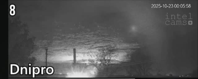 La Russie a attaqué la centrale hydroélectrique de Kamianske avec des drones et des missiles pendant la nuit.
