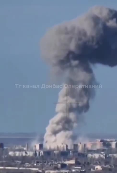 Повідомляється про жорстокий обстріл у Костянтинівці