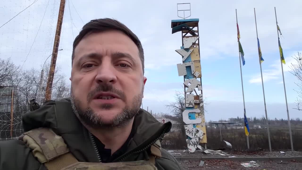 Le président Zelensky s'est rendu dans la région de Kupyansk pour féliciter les militaires à l'occasion de la Journée des forces terrestres.
