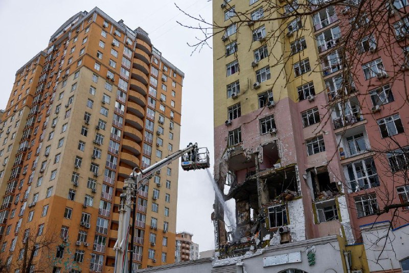 El número de heridos en Kyiv ha aumentado a 22 y el ataque continúa.