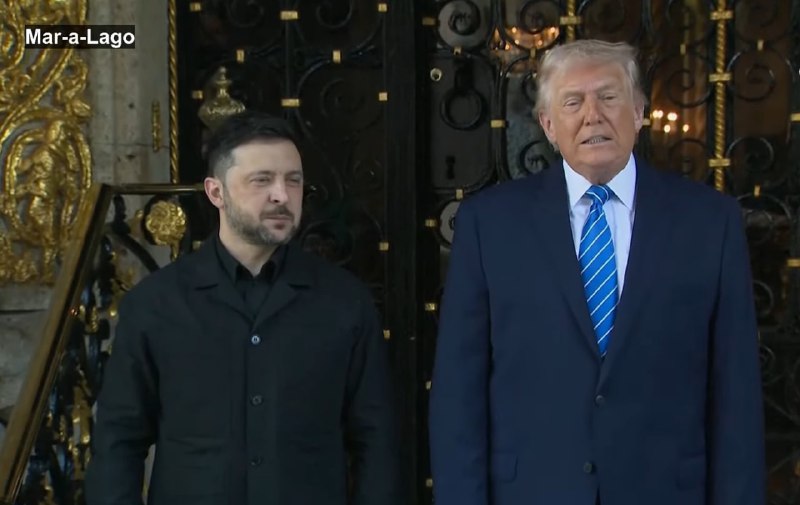 Trump-Zelensky görüşmesi Florida'da başladı.