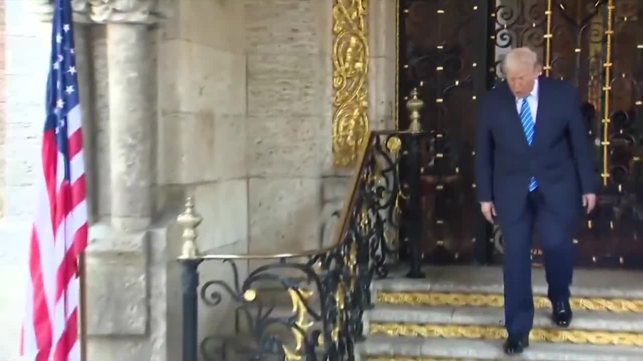 Trump, Putin'in barış konusunda ciddi olduğunu düşündüğünü söyledi.