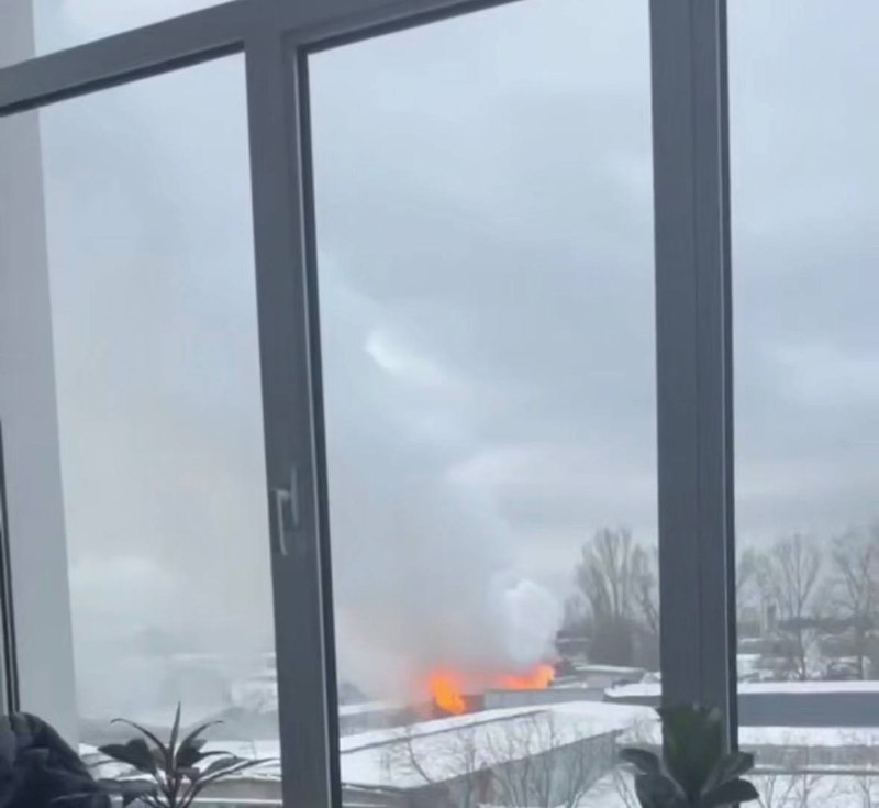 Se reporta una explosión y un incendio en el distrito Solomiansky de Kyiv