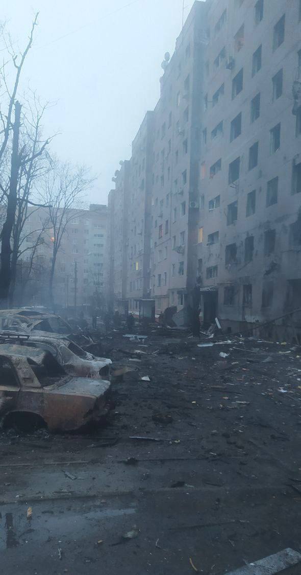 Kramatorsk'ta meydana gelen bombardıman sonucu 1 kişi öldü, 2 kişi yaralandı.