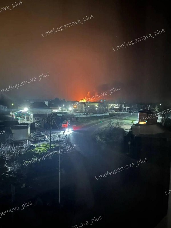 Нефтехранилище в Тихорецке Краснодарского края России подверглось атаке беспилотников.