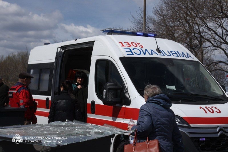 Dinyeper şehrine düzenlenen füze saldırısında 5 kişi öldü, 24 kişi yaralandı.