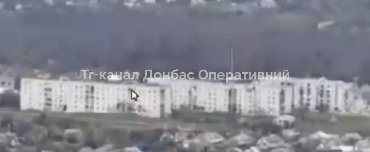 В Лаймане зафиксированы авиаудары.