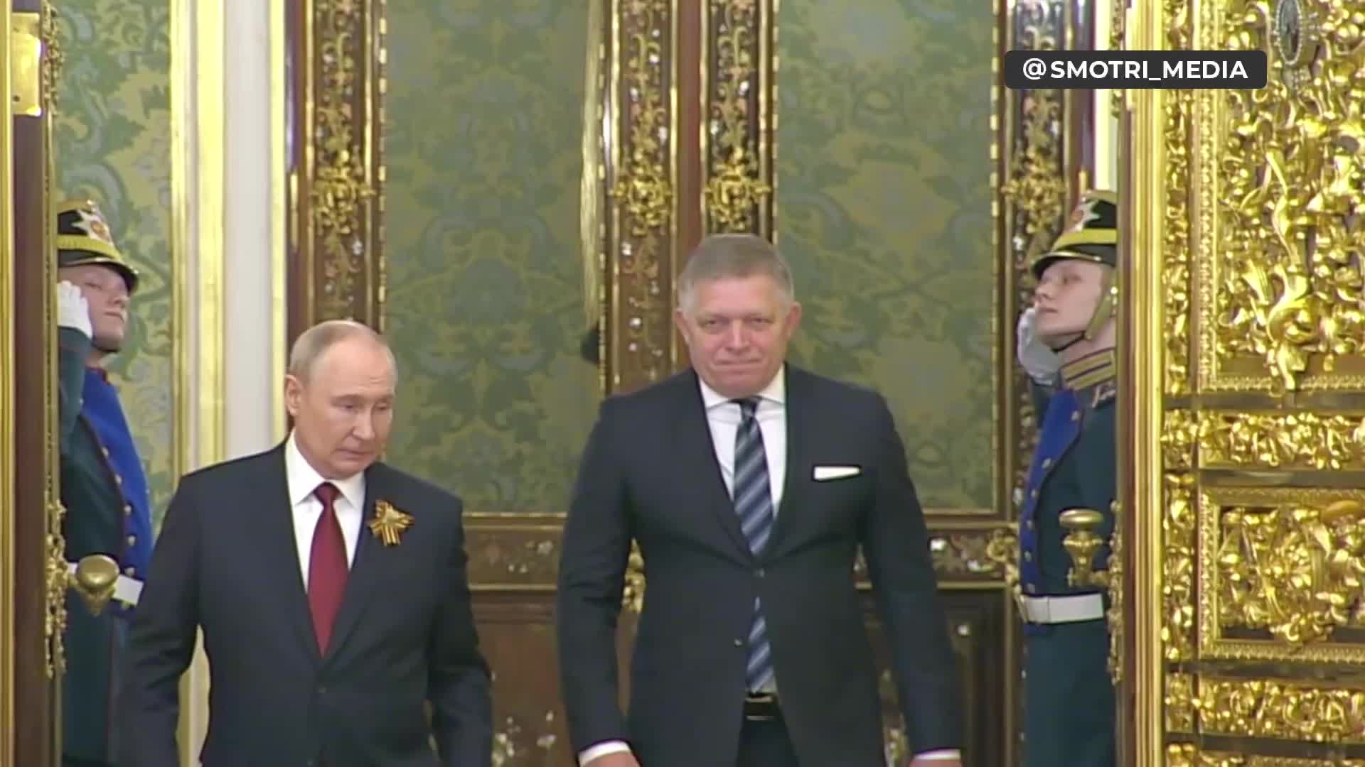 В Москве начались переговоры между Путиным и Фицо.