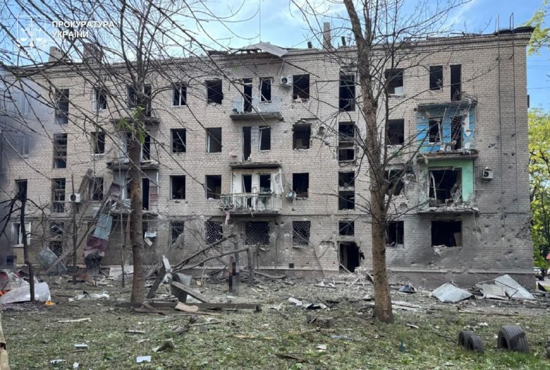 Щонайменше 5 людей поранено внаслідок російського авіаудару в Краматорську